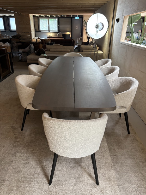Image 1 of Minotti Aston Dining Chairs in boucle Np € 2.580,-