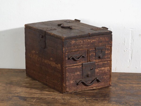 Cassettiera giapponese antica piccola con cassetti – Giappone, circa 1900 – Cassettiere (photo 6 of 40)
