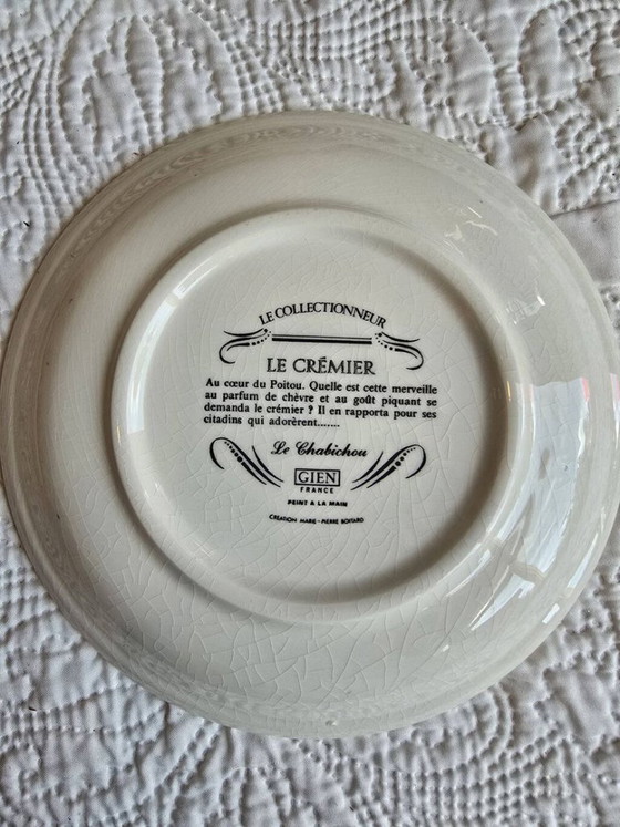 Set of 12 Gien “Farmer’s Adventures” Plates – Cheese & Farm – Tableware, Ceramic (photo 5 of 5)