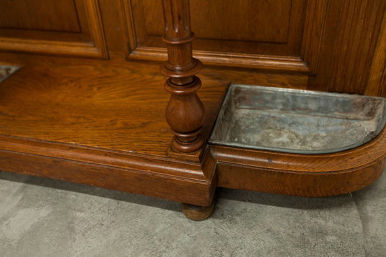 Image 1 of Vestiaire Napoléon III en noyer fin 19e, 3 miroirs, marbre