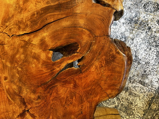Solid teak wood Japandi root table
Unique handmade coffee table
