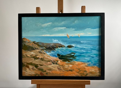 Pintura al óleo original: Paisaje costero marino con un velero en el horizonte.