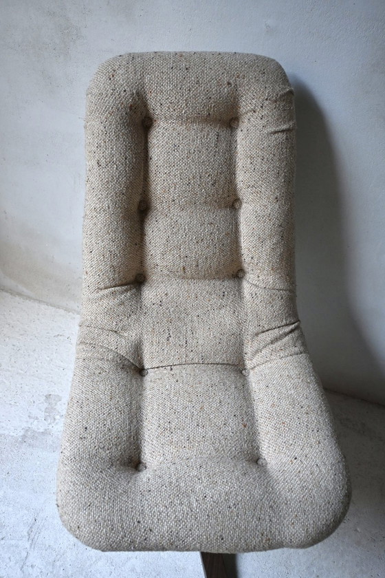 Sechs skandinavische Design Drehbar Esszimmerstühle Aus Den 60er Oder 70er Jahren – scandinavisch, Wool, Wood (photo 4 of 10)