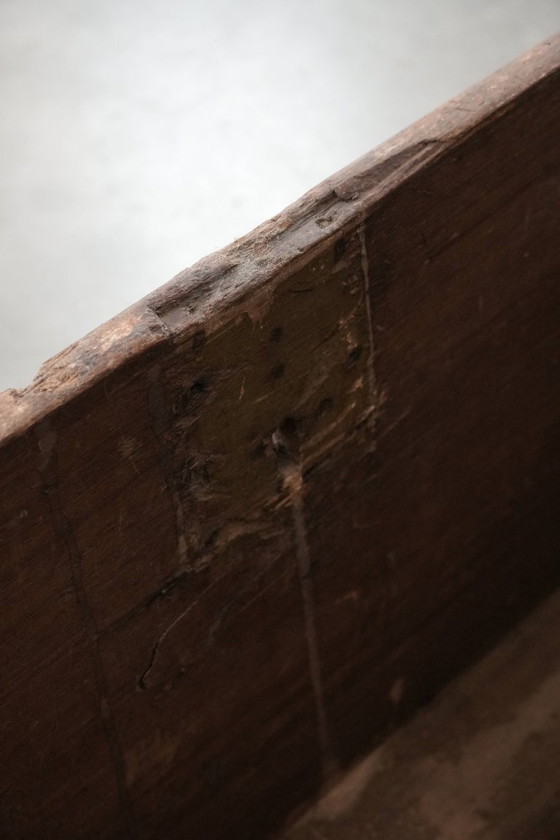 Image 1 of Antique Spanish chest made of walnut wood with beautiful carvings