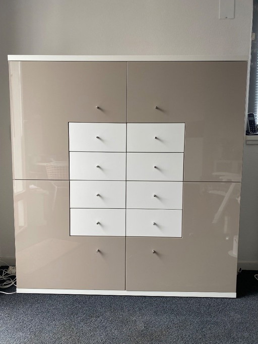 Hulsta NOW wall cabinet