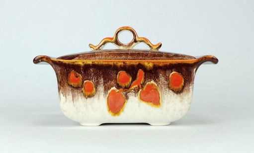Art Deco ceramic cookie jar with lid