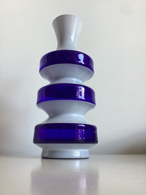 Vase en verre vintage