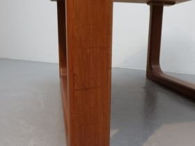Tavolino da caffè vintage danese in teak massiccio / Niels Bach | 5517 – Bach (Niels), Tavolini da caffè (photo 17 of 40)