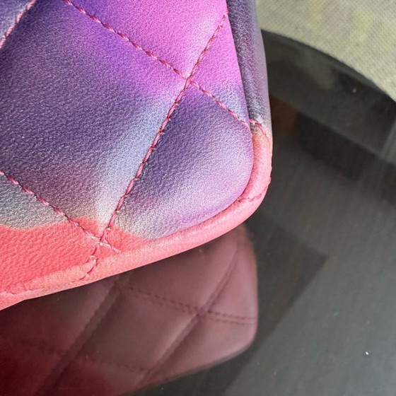 Image 1 of Borsa Chanel Classic Flap Small - Edizione limitata in pelle di agnello trapuntata Flower Power con finiture nere, serie 21