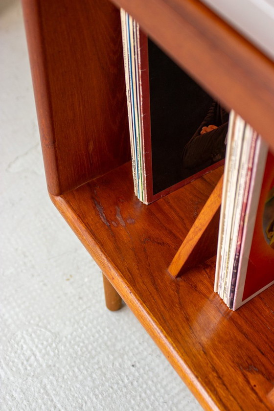 Cassettiera Hifi in teak Mid-Century di Dyrlund, anni '80 – Mobili TV, Mid Century Modern (photo 12 of 17)