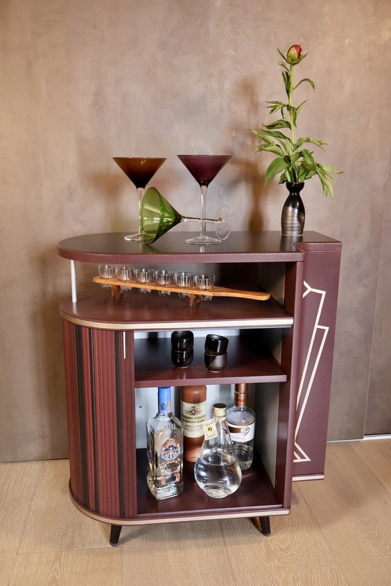 Image 1 of Mesilla de noche Auping Mueble bar torneado - El Art Decó se funde con la modernidad de mediados de siglo