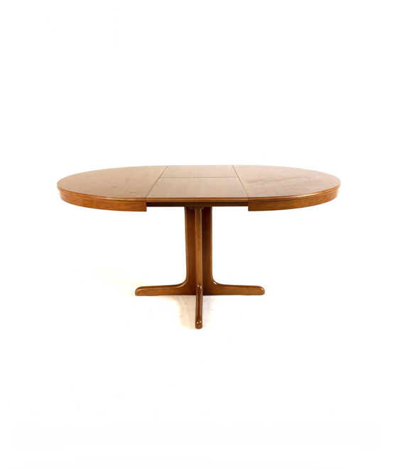 Image 1 of Vintage extendable dining table '60