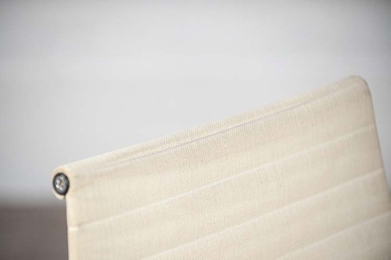 Image 1 of Herman Miller Ea116 - Poltrona modello vintage anni '70