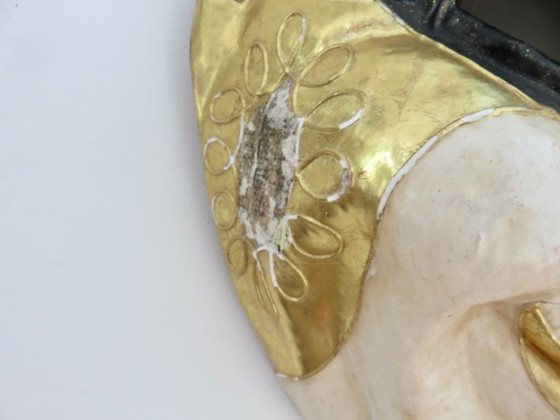 Image 1 of Masque Venitien XXL en papier maché, 1970