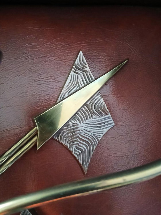 Image 1 of Magnífico par de apliques de bronce de Jules Leleu, estilo Art Déco.