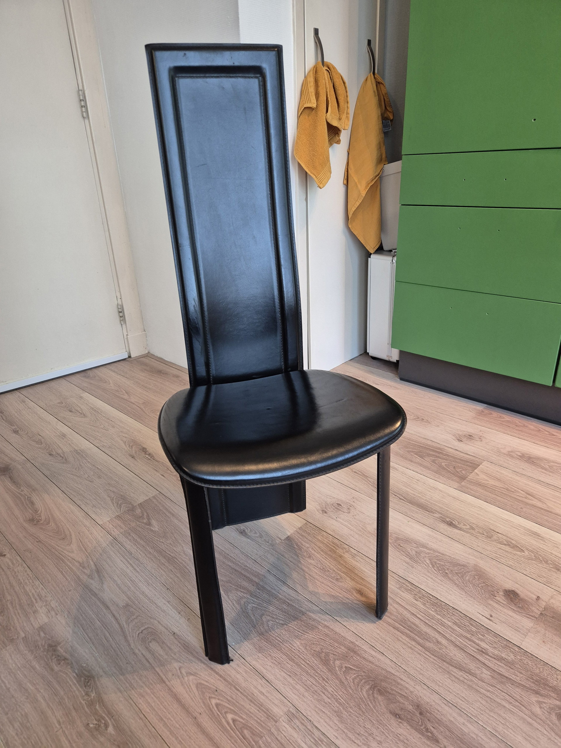4 Cattelan Italia Alice Chairs | €400 | Whoppah