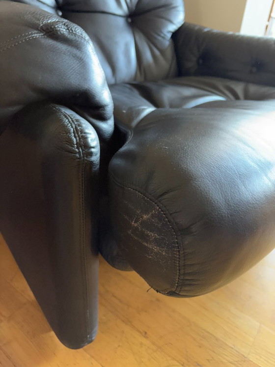 Image 1 of "Coronado" fauteuil van Afra en Tobia Scarpa, verkrijgbaar bij B&B Italia