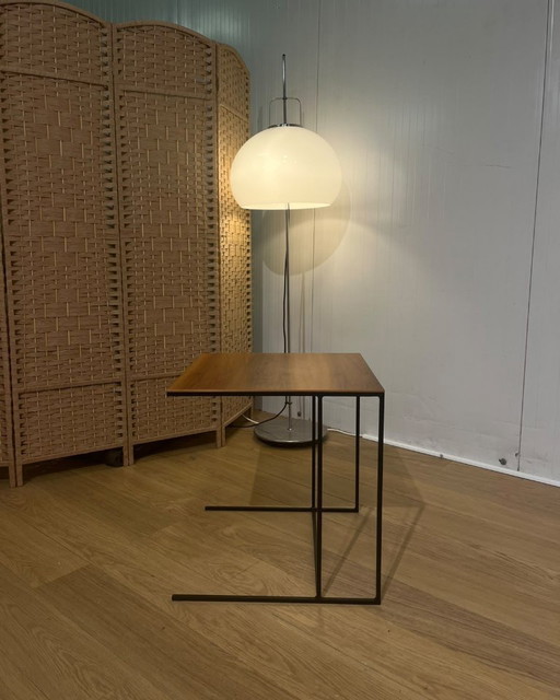 Minotti Beistelltisch in neuwertigem Zustand + Garantie – bijzettafels, Wood (photo 2 of 6)