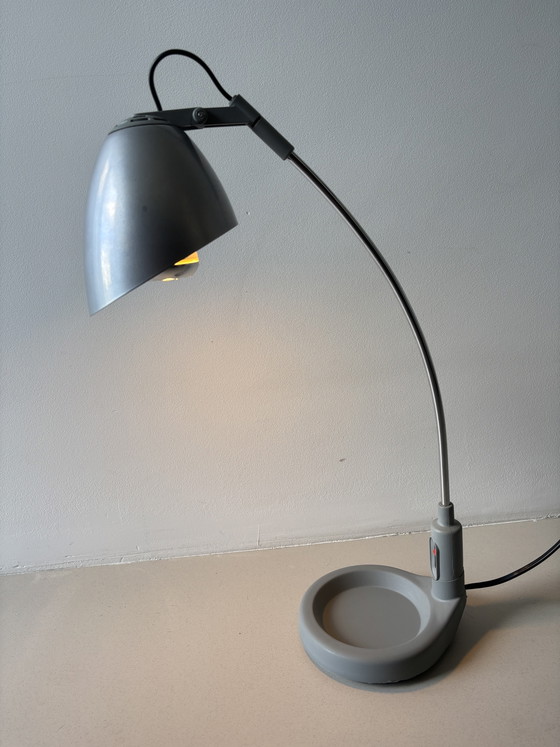 Lampada da scrivania vintage postmoderna italiana Veneta Lumi Randa, anni '80 – Lampade da scrivania, Metal (photo 12 of 12)
