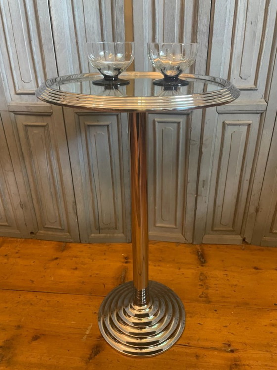 Image 1 of Table d'appoint/petite table française vintage