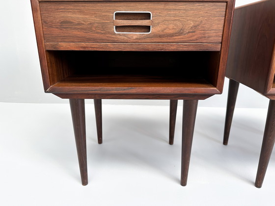 Image 1 of Set Of 2 Rosewood Nightstands By Johannes Andersen For Dyrlund 1960S