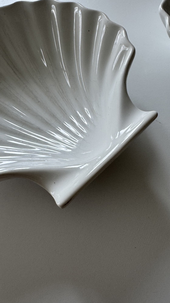 Image 1 of Two vintage Japanese shell bowls - white ceramic, 1960s