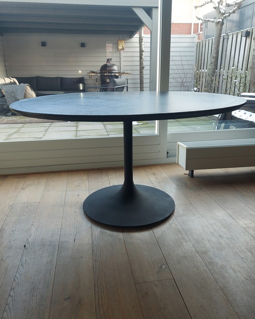 Richmond Interiors ronde tafel blackbone gold