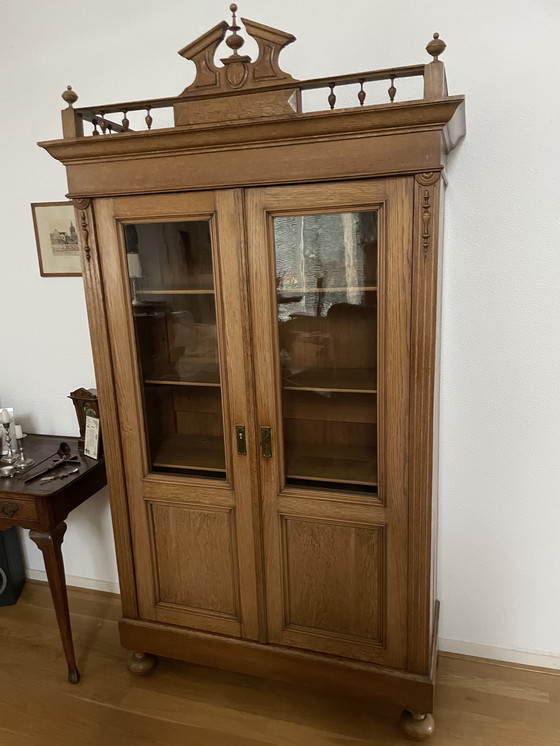 Image 1 of Vitrinekast 103x38x200cm