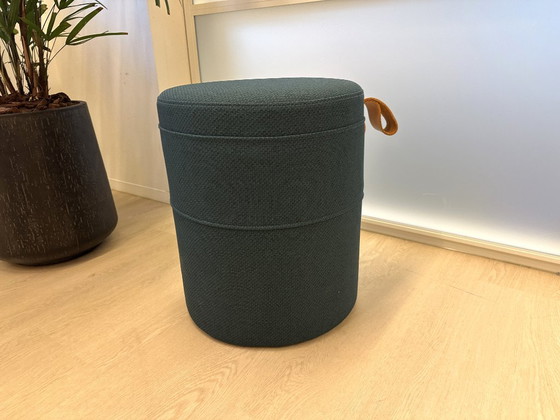Pouf Bolia Grab Petit Ø40 Bleu OOOJA Design – Poufs & repose-pieds, Leather, Textile (photo 4 of 5)