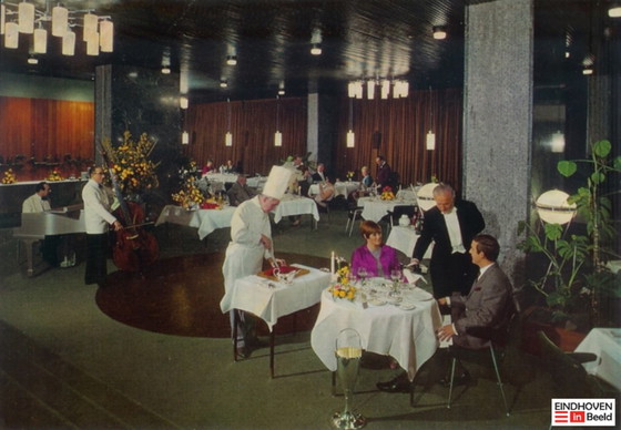 2x Artifort Model 030 - 1964 - Herman Bakker - Sedia da pranzo Hotel Cocagne Eindhoven – Sedie da pranzo (photo 8 of 8)