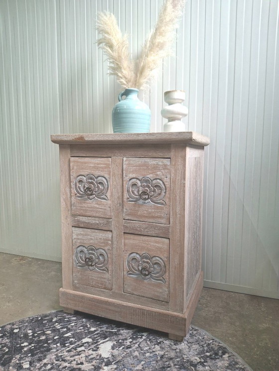 Image 1 of Credenza con 4 cassetti realizzata in legno massello di teak riciclato