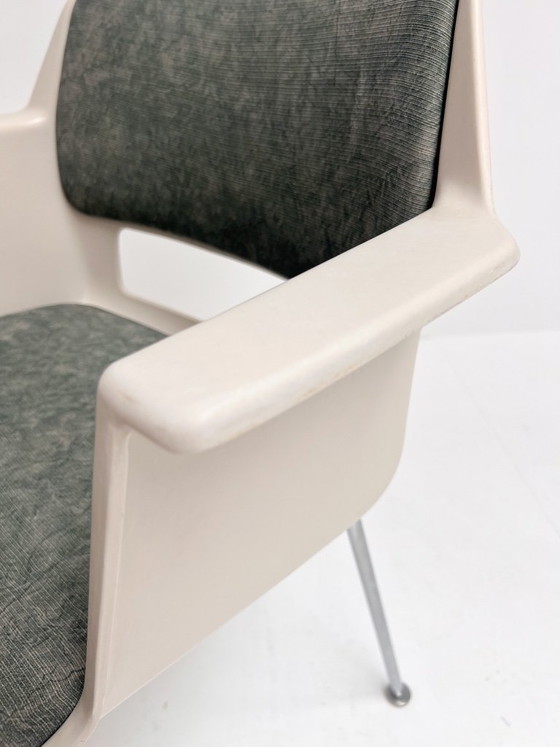 Gispen Model 2225 shell chair by Andre Cordemeijer, 1960s – Side chairs, Textile (photo 8 of 12)
