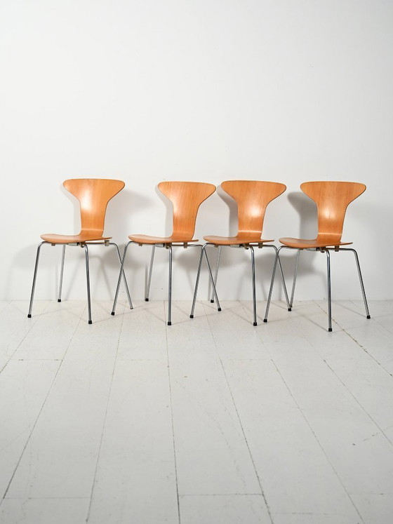 Image 1 of Juego de 4 sillas “Mosquito” de Arne Jacobsen.