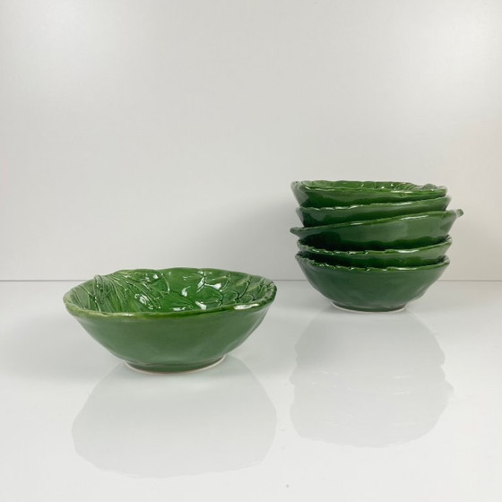 Image 1 of Vintage saladeset van groene artisjokbladeren met saladekom + 6 schalen, jaren 70