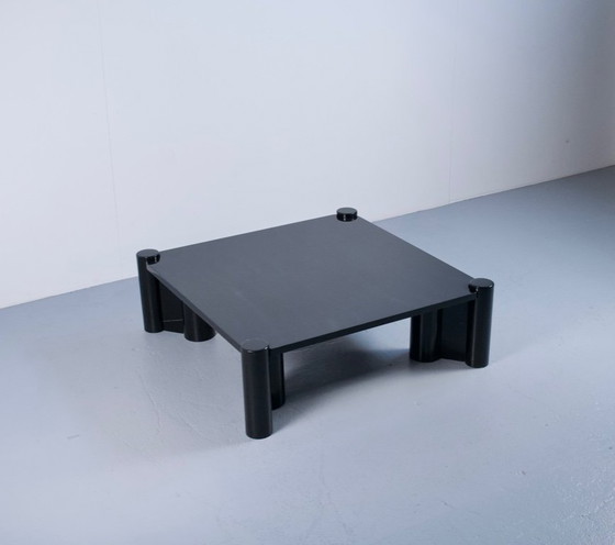 Image 1 of MESA DE CENTRO DE MÁRMOL JUMBO GAE AULENTI Años 60 FABRICANTE INTERNACIONAL KNOLL