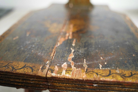 Image 1 of Handbemalter Tiroler Kinderstuhl - 19. Jahrhundert Alpine Volkskunst