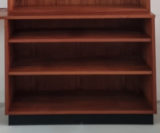 Image 1 of Librería de mediados de siglo