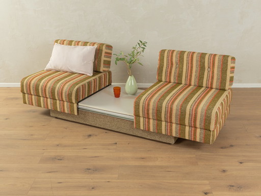 Modulaire bank met tafel uit 1970, slaapbank