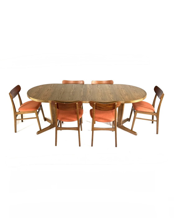 Image 1 of Vintage extendable Danish dining table '60
