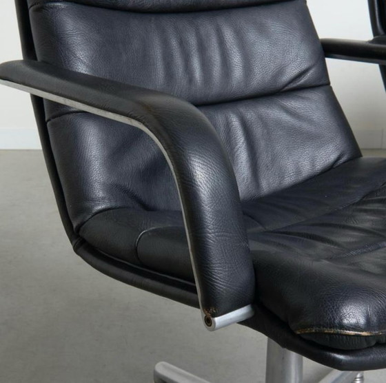 Image 1 of Artifort Geoffrey Harcourt fauteuil leder vintage