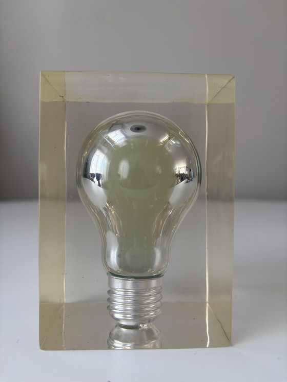 Image 1 of Pierre Giraudon Pop Art Lucite Sculpture Fermacarte degli anni '70 Glow in the Dark
