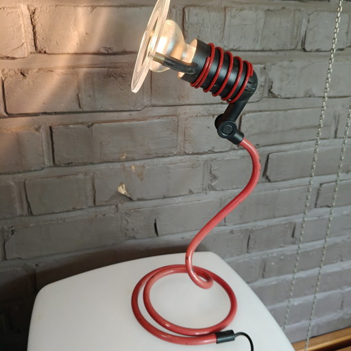Vintage ESTO-Tischlampe mit roter Spirale – Memphis Postmoderne 1980er 1990er Jahre – tafellampen, Metal