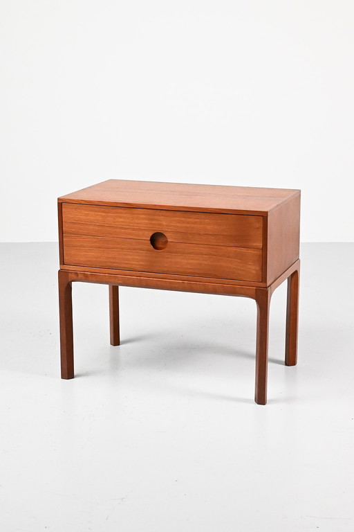 Kai Kristiansen model 384 kastje