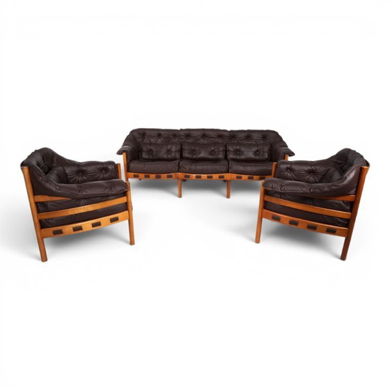 Woonkamerset Coja van Sven Ellekaer – 3-zitsbank en 2 fauteuils in bruin leer, 1960 – Wood, Leather (photo 10 of 20)