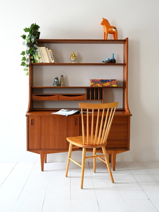 Bibliothèque scandinave avec buffet des années 1950
