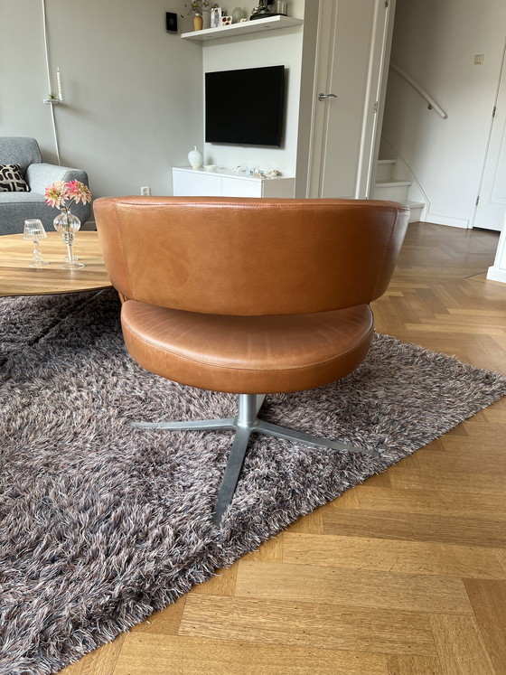 Image 1 of Montis Turner