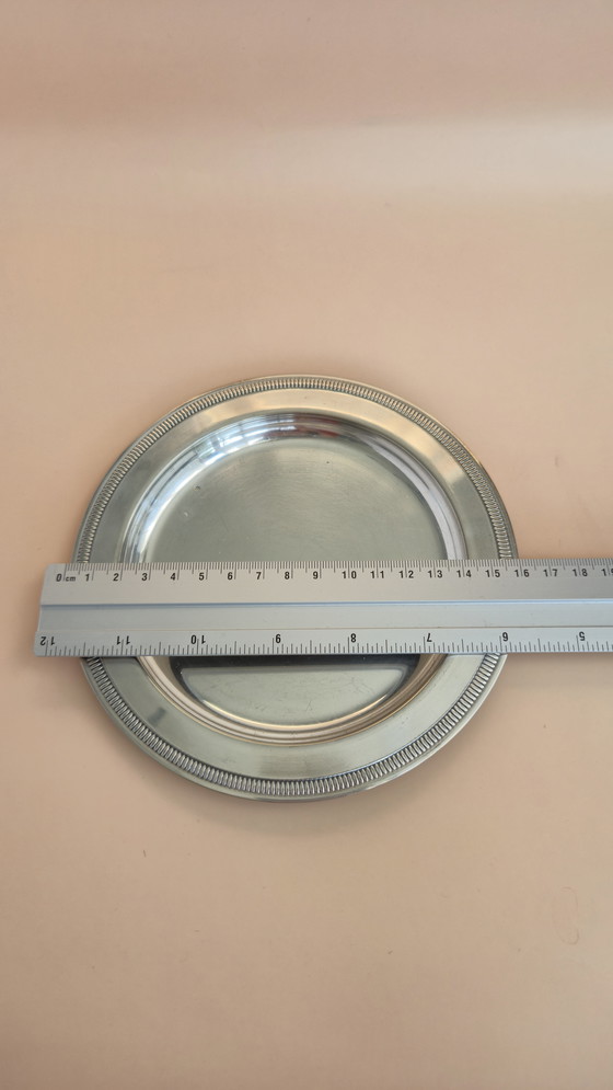 Image 1 of Small plate in silver-plated metal - classic style - hallmark visible
