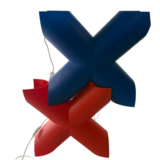 Protocol Paris pour Cosi Come - Lampe X - Multiple en stock - Lampe sur pied ou murale au design contemporain
