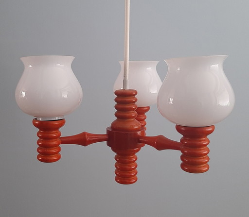 Lampada a sospensione di design scandinavo degli anni '70