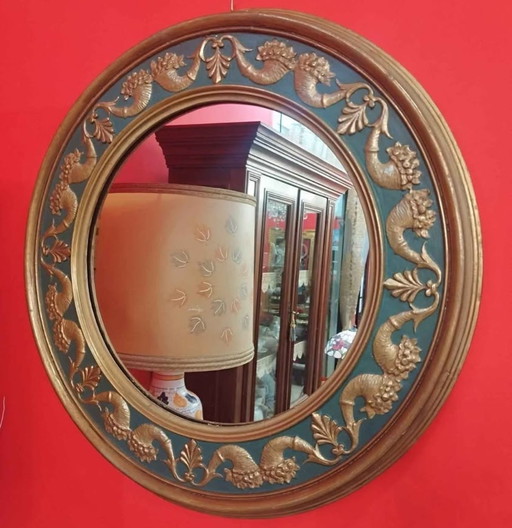 Runder Spiegel mit antikisiertem, kreidefarbenem Holzrahmen, 75 cm